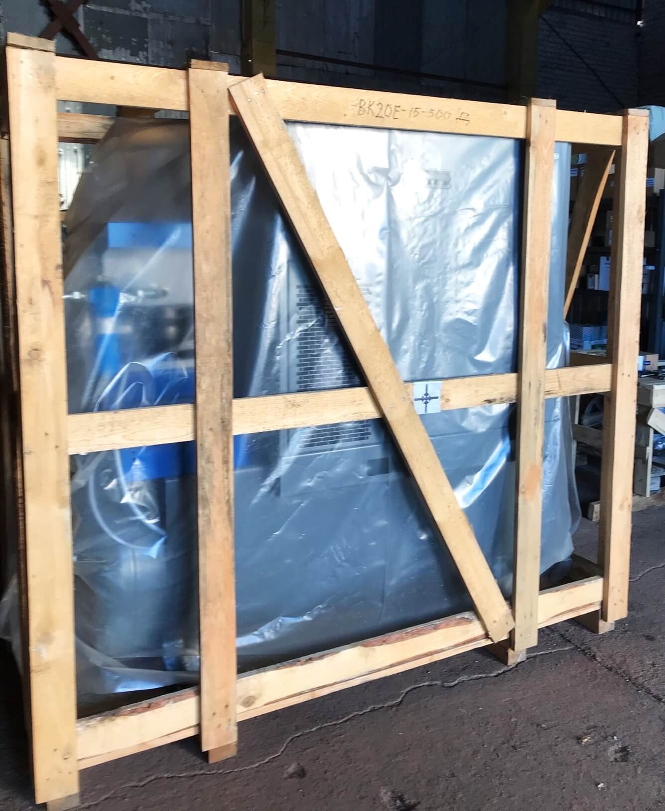 Отгрузка компрессора Remeza ВК20Е-15-500Д партнеру компании в г. Казань